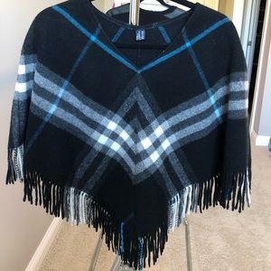 Burberry poncho